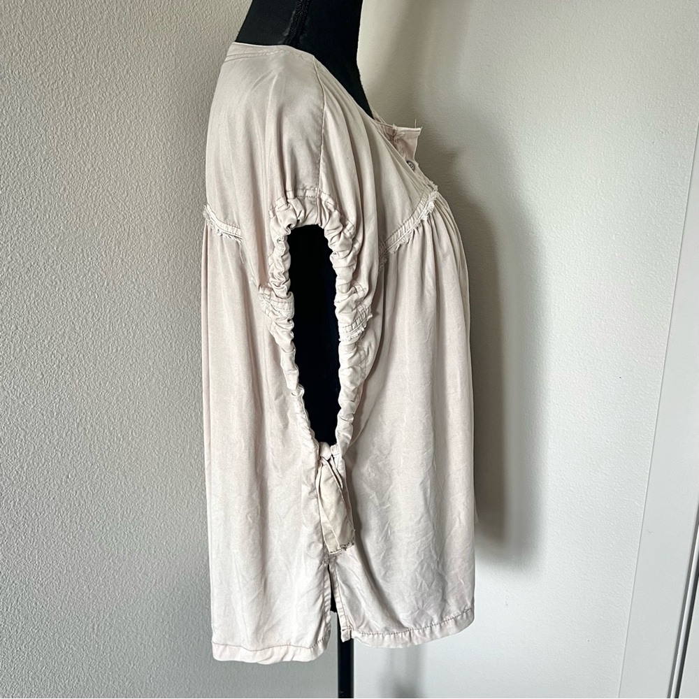 LIKE NEW • Free People We The Free Summer Love Top in Dust Storm • - Picture 6 of 8